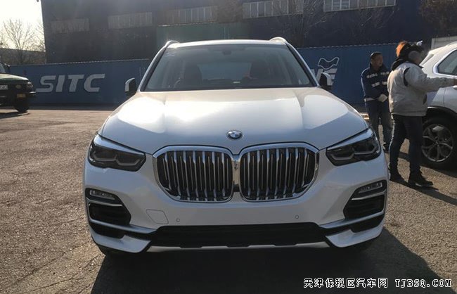 20款宝马X5墨西哥版 19轮/LED大灯/全景天窗现车65.5万