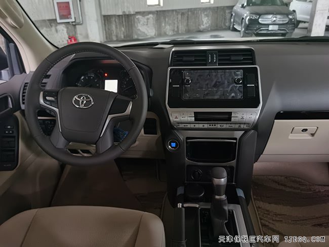 20款丰田普拉多4000中东版 9气囊/天窗/后挂现车57.5万