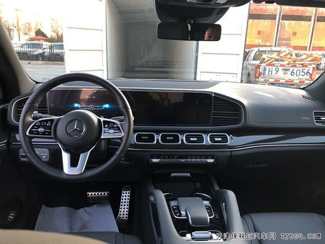 2020款奔驰GLS450AMG加规版 环影/驾驶包/6座现车110万