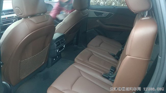 平行进口车19款奥迪Q7加规版 环影/20轮/BOSE现车66.9万