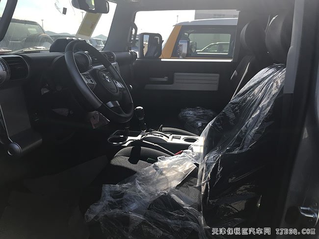 20款丰田FJ酷路泽中东版 17轮/JBL音响/8气囊现车48.8万