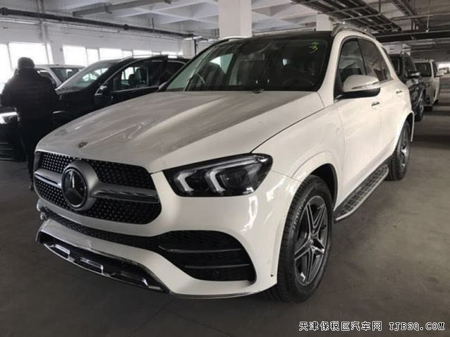 2020款奔驰GLE450墨西哥版 20轮/全景天窗/抬显现车70万