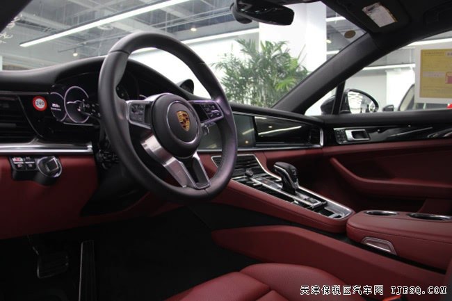 2018款保时捷Panamera4S加规版 21轮/驾辅包现车139万