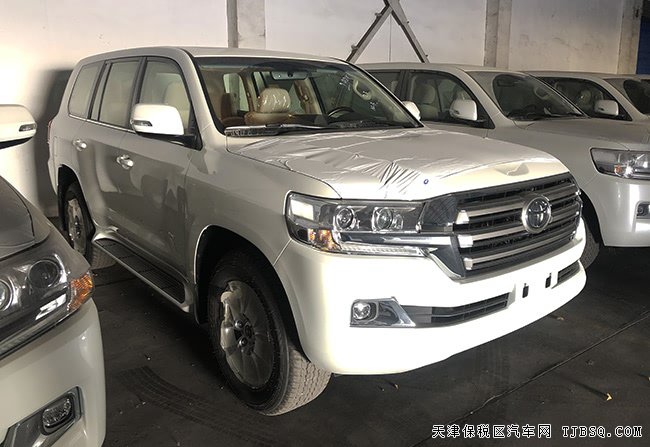 20款丰田酷路泽5700中东版 18轮/12气囊/天窗现车97.5万
