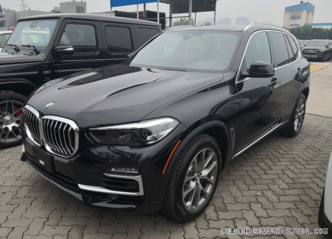 2020款宝马X5墨西哥版 20轮/金属漆/主动驾辅现车69万