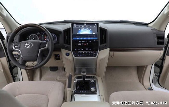 2020款丰田酷路泽4500中东版 7座/8气囊/KDSS现车110万