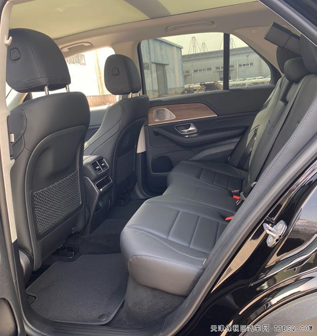 2020款奔驰GLE450墨西哥版 抬显/全景天窗现车73万优选