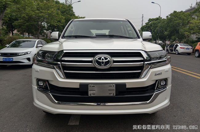 19款丰田酷路泽4600中东版 20轮/七座/前后包围现车97万