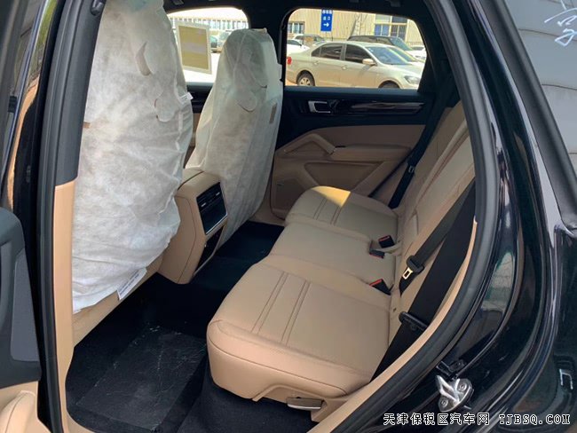 2020款保时捷卡宴3.0T加规版 21轮/大豪华包现车96万购