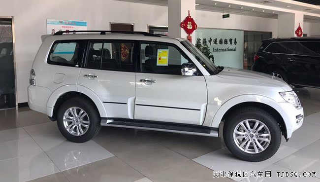 2019款三菱帕杰罗V97中东版 18轮/双差速锁现车35万优享