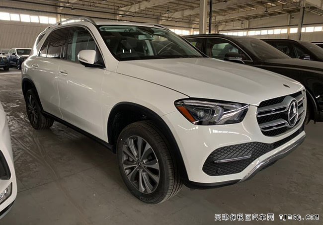 2020款奔驰GLE350美规版 小窗/19轮/12.3寸宽屏现车62万