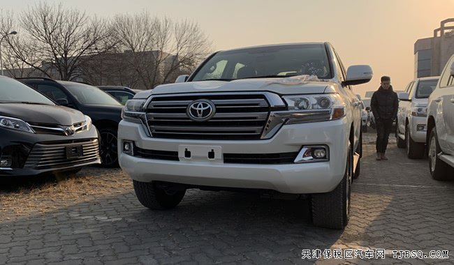 20款丰田酷路泽4000中东版 18轮/蠕行/冰箱现车66.5万