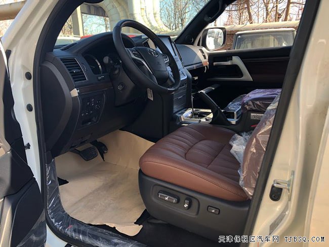 19款丰田酷路泽5700中东版 雷测/环影/20轮现车124.5万