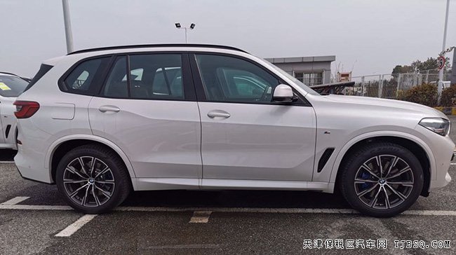 20款宝马X5墨西哥版 M运动包/20轮/雷达测距现车71.5万