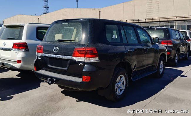 2019款丰田酷路泽4500中东版 17轮/冰箱/底挂现车96万