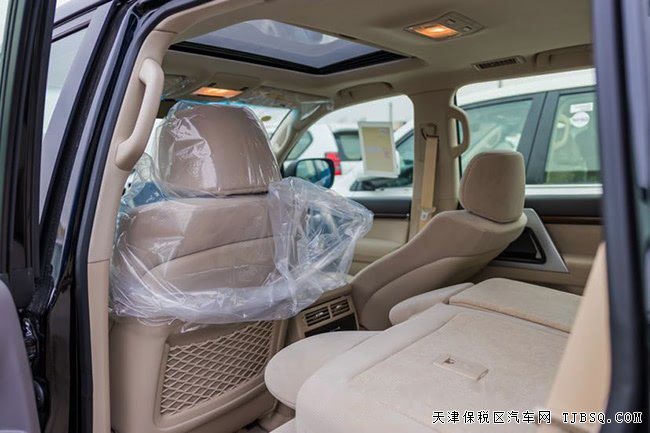 平行进口20款丰田酷路泽5700中东版 18轮/天窗现车100万