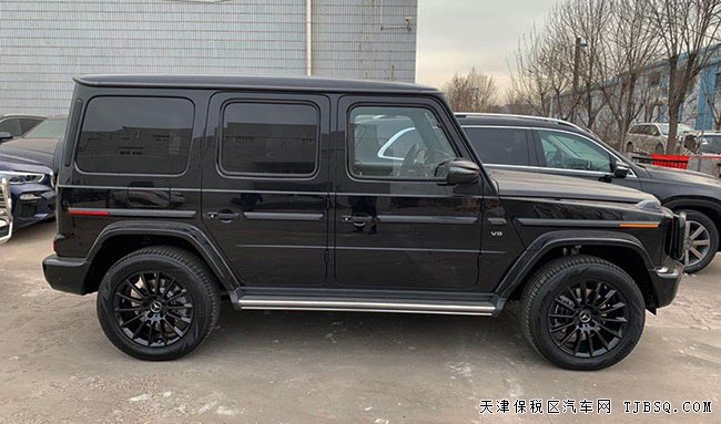 20款奔驰G550美规版 20轮/暗夜包/碳纤维内饰现车199万