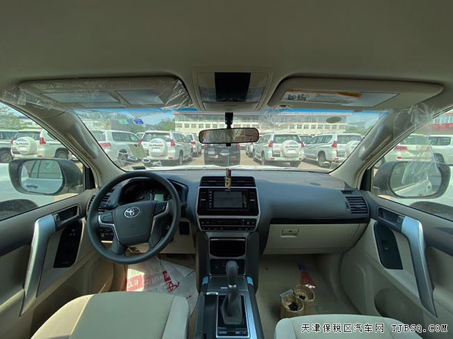 20款丰田普拉多2700中东版 17轮/7座/底挂现车41万钜惠