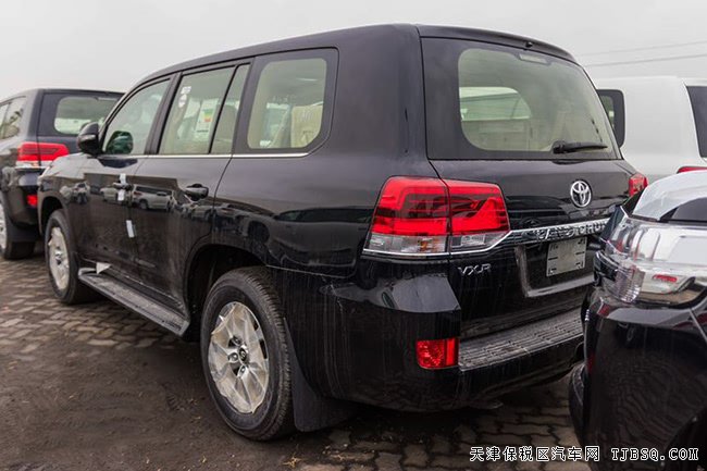 20款丰田酷路泽5700中东版 12气囊/天窗/18轮现车99.8万