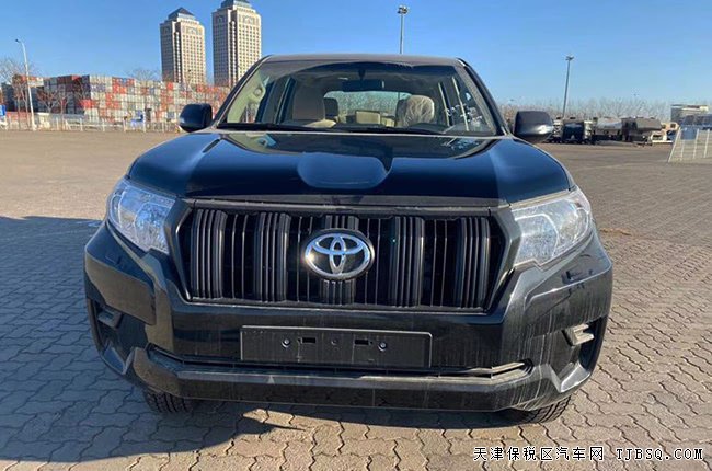 2019款丰田普拉多2700中东版 17轮/天窗/后挂现车43万