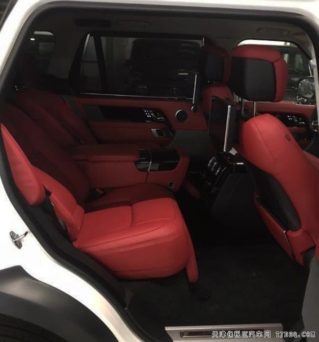 20款路虎揽胜3.0T柴油创世加长版 22轮/300PD现车148万