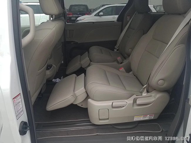 2020款丰田塞纳3.5L两驱XLE版 7座真皮/天窗现车43.5万