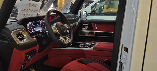 20款奔驰G63AMG美规版 20轮/独家内饰包现车246万优选