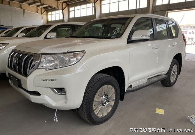20款丰田普拉多4000中东版 9气囊/18轮/天窗现车59.3万