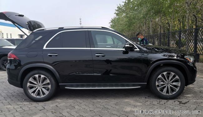 2020款奔驰GLE350美规版 停辅包/DP1包/7座现车65万钜惠