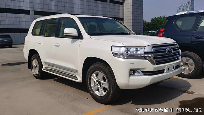 2020款丰田酷路泽4500中东版 KDSS/8气囊/天窗现车112万