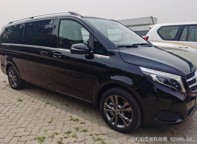 2019款奔驰V250墨西哥版 17轮/真皮/双电动门现车55万