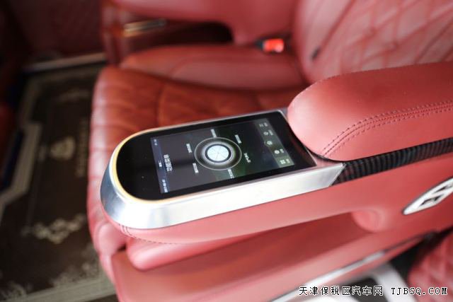 MPV商务家庭旅游全部兼备7座奔驰V250中东版改装