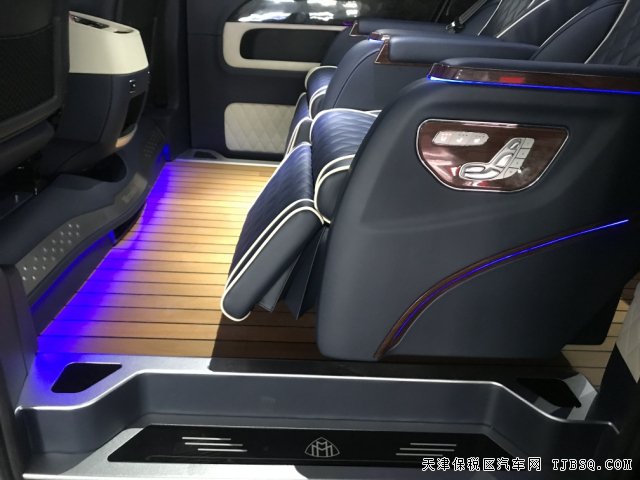 MPV商务家庭旅游全部兼备7座奔驰V250中东版改装