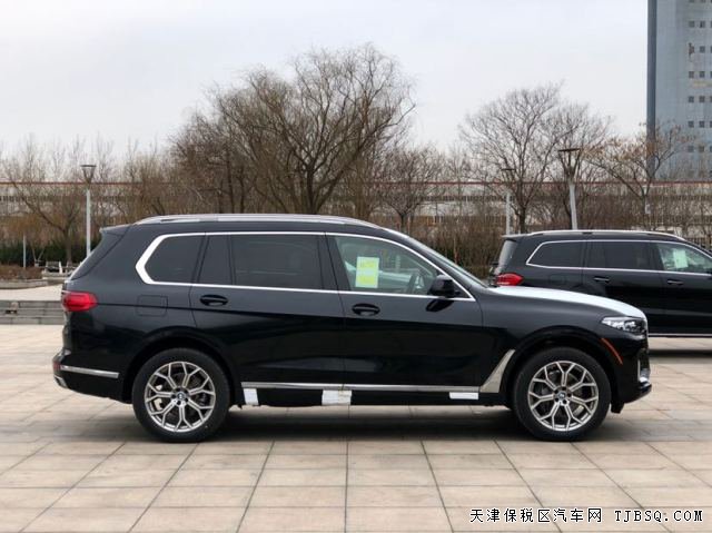 20款加版宝马X7现车，仅售112万，同中规126.8万M运动同款