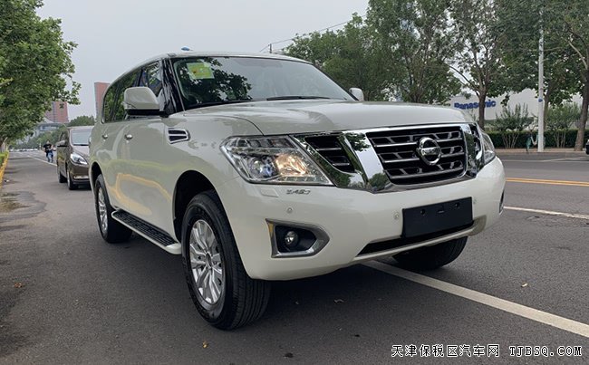 2019款日产途乐Y62中东版 18轮/天窗/电尾门现车49.2万