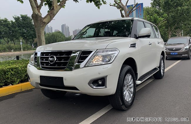 2019款日产途乐Y62中东版 18轮/天窗/电尾门现车49.2万