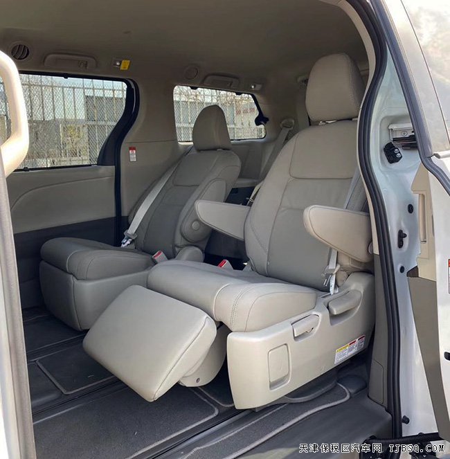 20款丰田塞纳3.5L两驱XLE版 墨西哥版现车48.5万尽享
