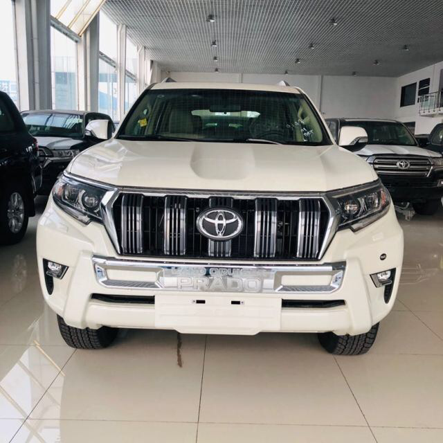 霸道2700 20款 VX 外挂 仅售52 现车手续全齐