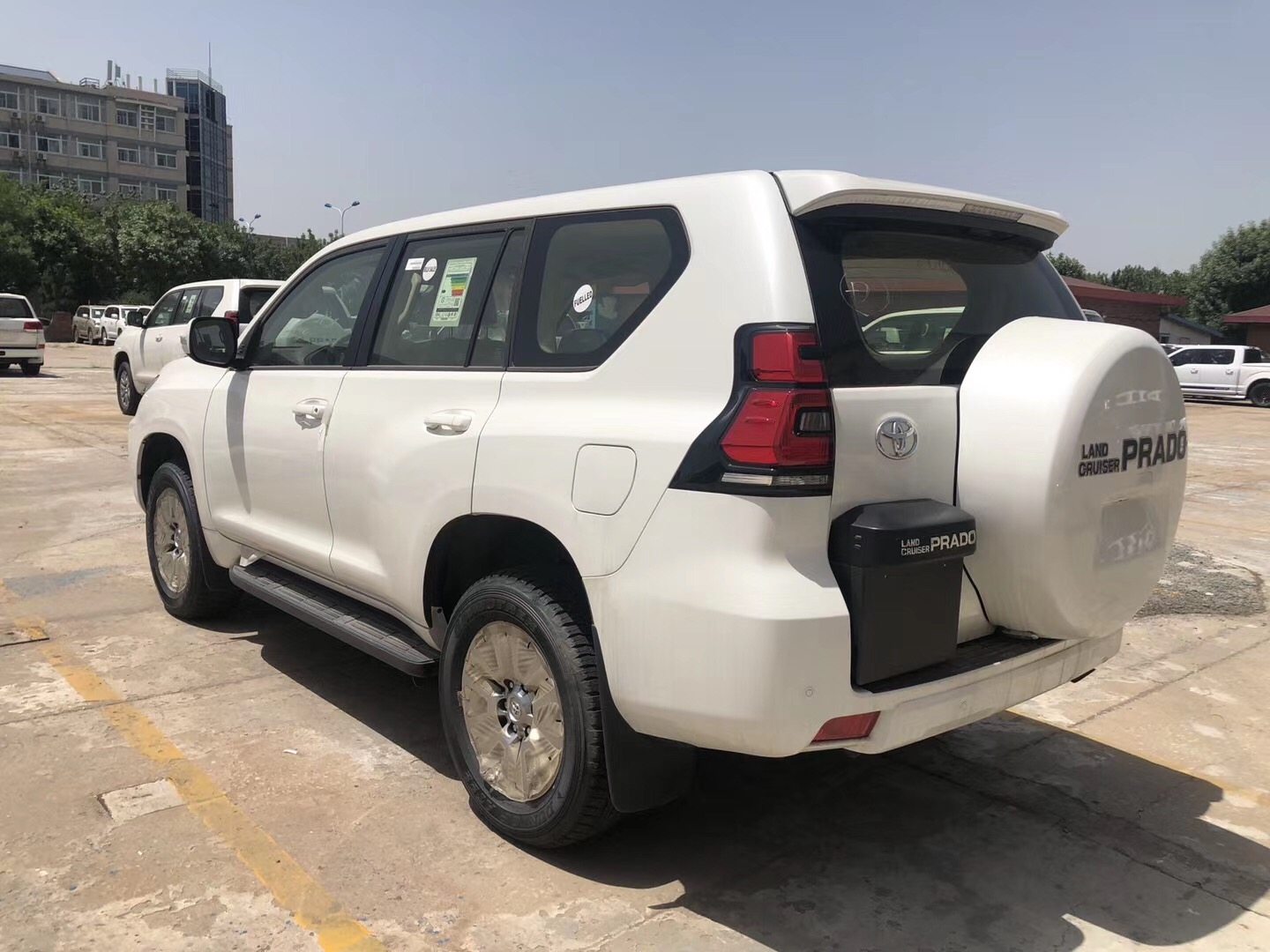 20款中东丰田霸道普拉多4000EXR版 现车仅售60.5万