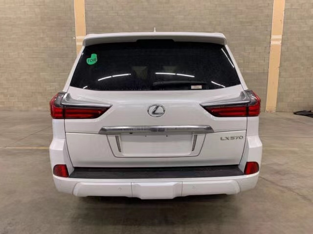 20款加版雷克萨斯LX570 特惠全国巅峰让利仅售157万