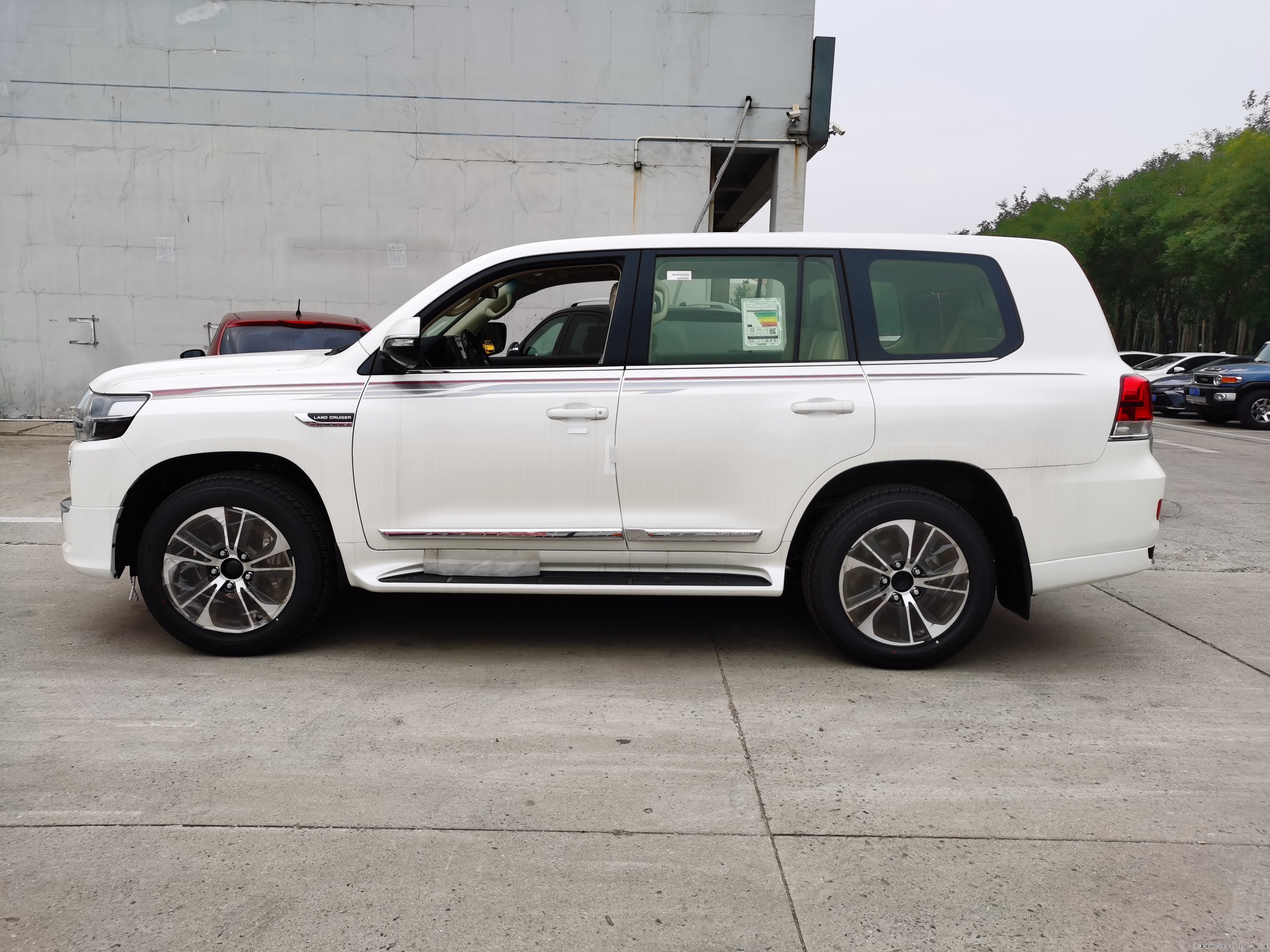 绝版车型，20款酷路泽GT版，仅售83.5万！现车