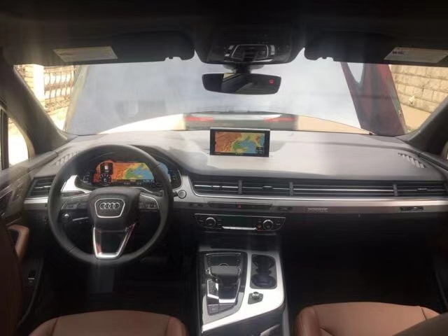 19款奥迪Q7科技版 加版顶配限时钜惠仅售67万