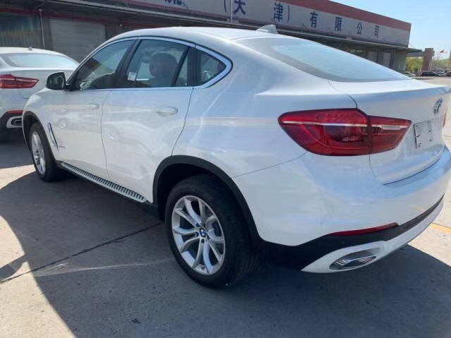 19款宝马X6中东版标配 港口限时最低价仅售62万