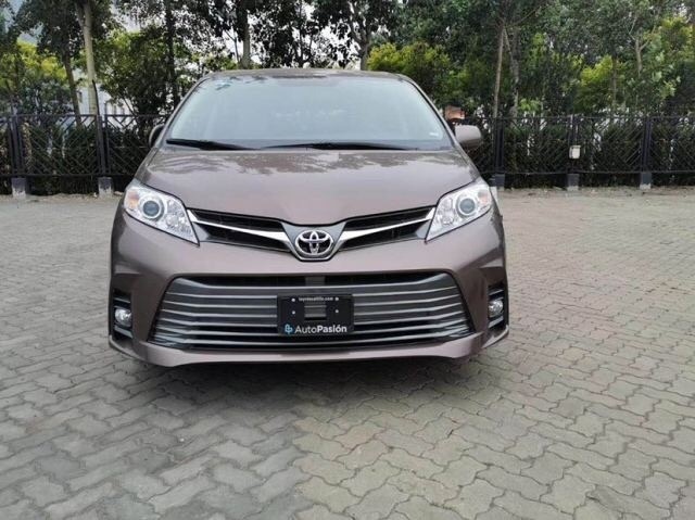 20款丰田塞纳3.5L两驱真皮版 同级别最强MPV售44.5万