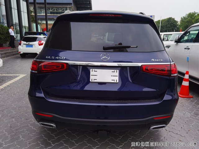 国六奔驰GLS4月中交车，预购价格优惠，仅售120万！