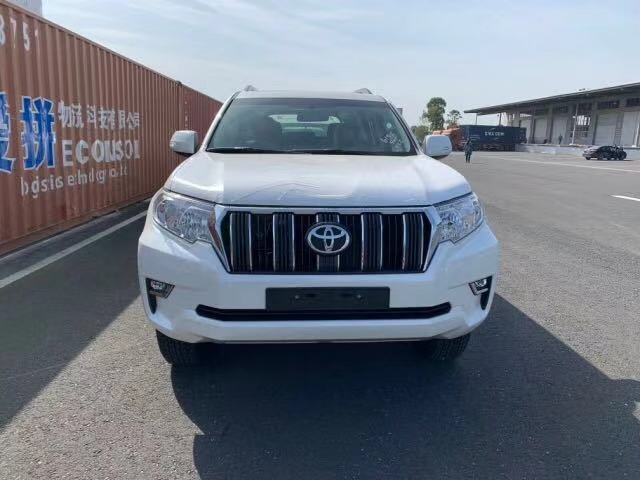 19款丰田霸道3000柴油版 港口夏日限时特价59.7万