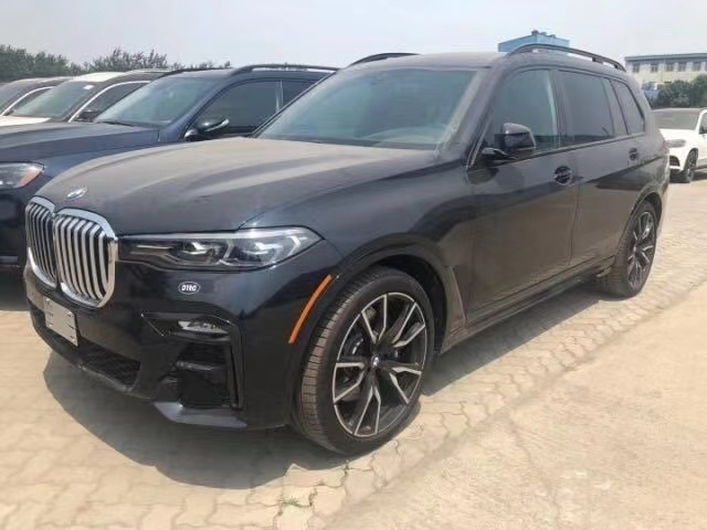 2019款宝马X7加版 大豪华包/M运动包特价100万