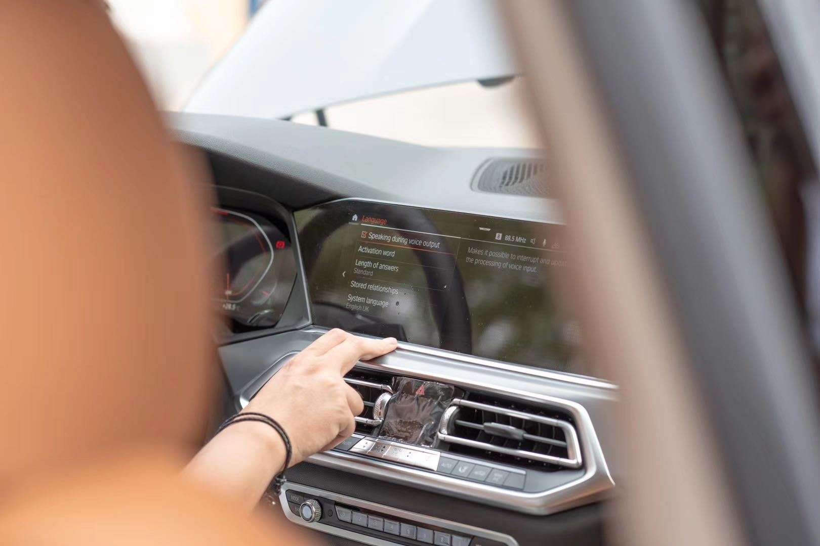 天津港平行进口水晶套件宝马X5只卖六十多？