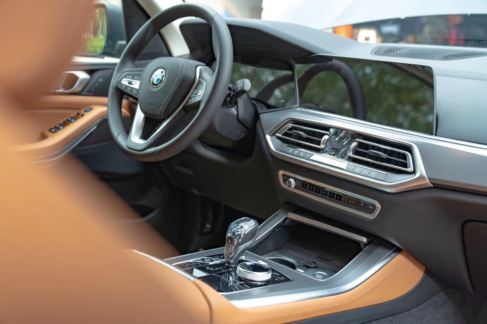 天津港平行进口水晶套件宝马X5只卖六十多？