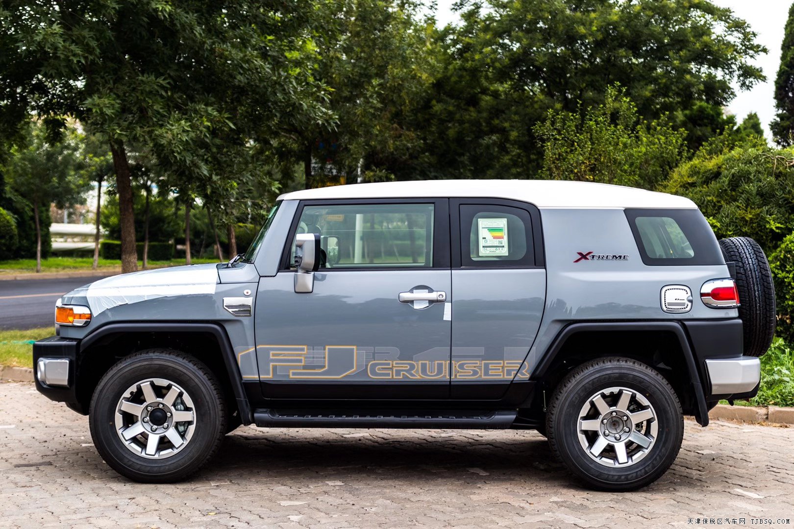 中东现车20款丰田FJ酷路泽八气极限运动版 仅售56万